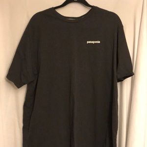 Patagonia Men's P-6 Logo Responsibili-Tee Shirt Black Short Sleeve Men's Size XL